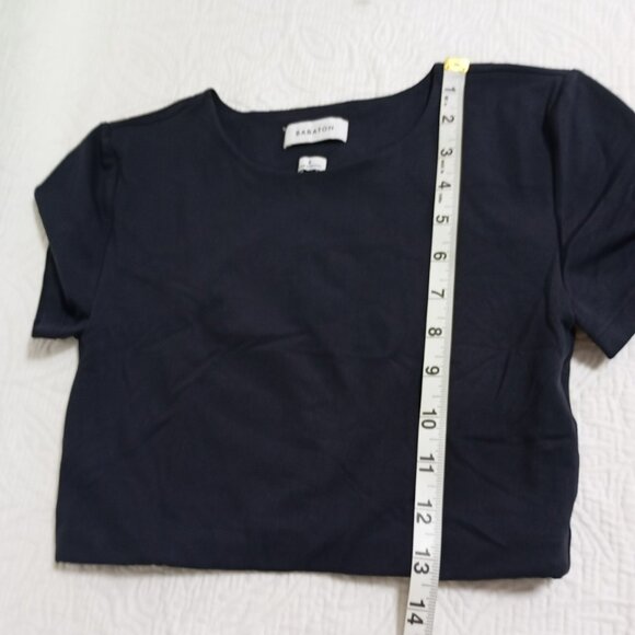 Babaton Shirt Women's Sz S Black Contour Baby Tee Cropped Top Crew Smooth Tight - Picture 8 of 8